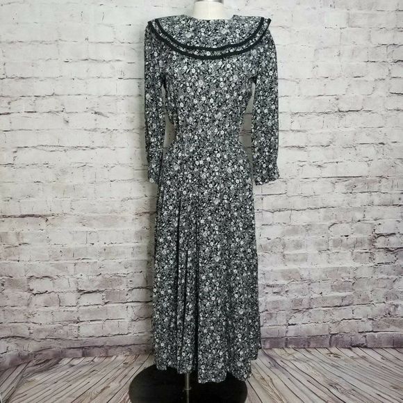 VTG 80s Nancy Johnson Black White Floral Print - Picture 2 of 9